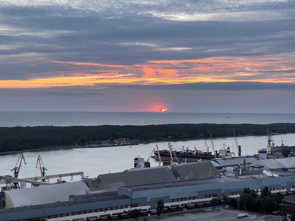 34 Floor At The Top Of The Baltic Klaipeda Exterior photo